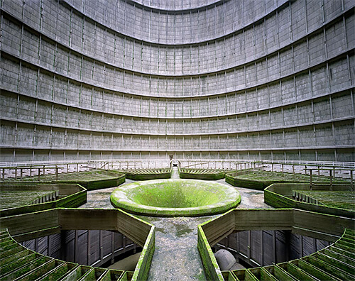 Cooling Tower, Power Plant, Monceau-sur-Sambre, Belgium, Industry 2011<p>© Yves Marchand & Romain Meffre</p>