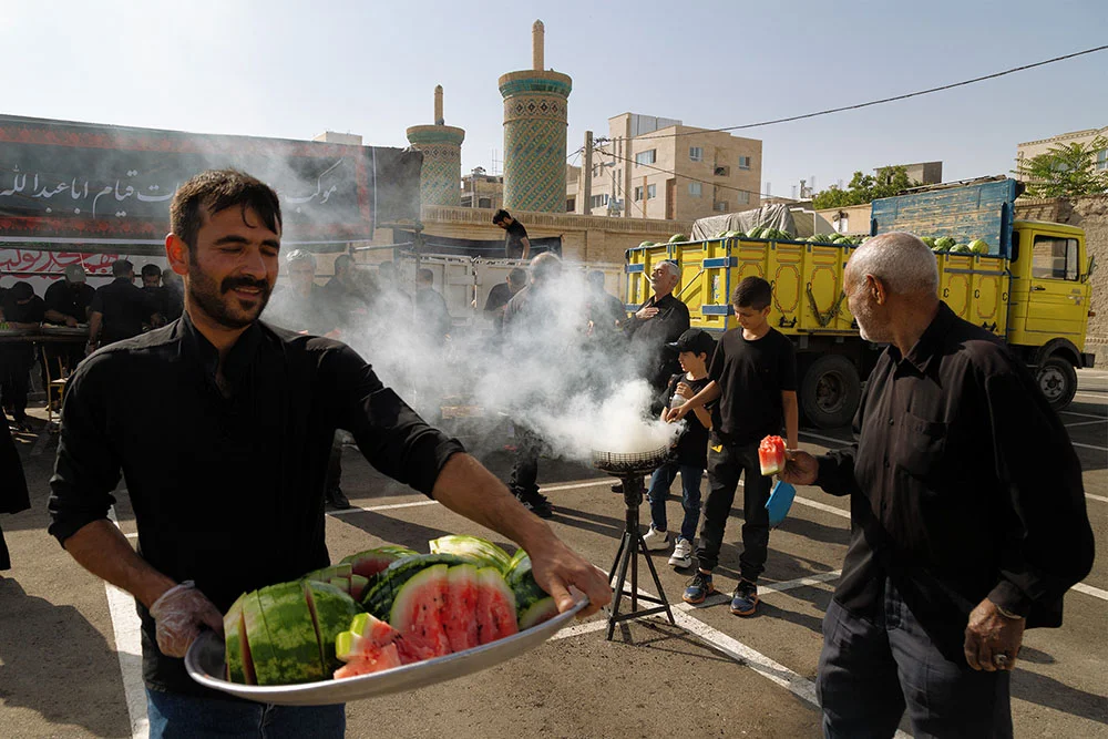 <p>&copy; Ali Nejatbakhsh</p>