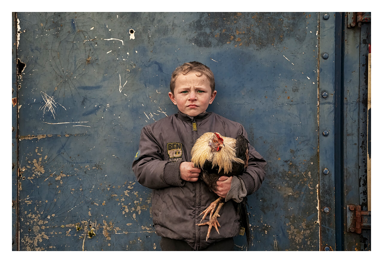 Pa And His Pet Rooster - Irish Travellers<p>© Bob Newman</p>