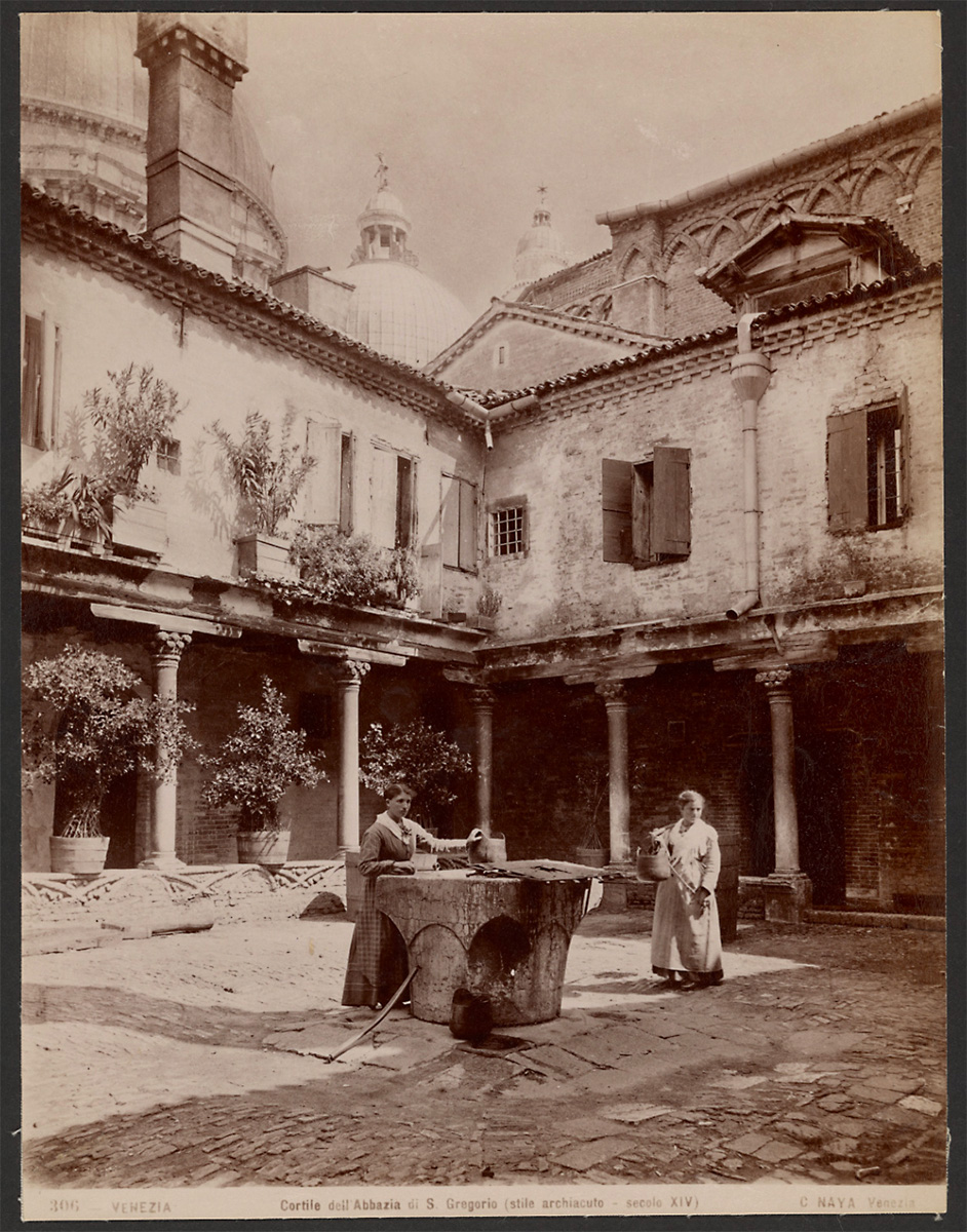 Abbey of St. Gregory Courtyard, about 1860–1880 - J. Paul Getty Museum<p>© Carlo Naya</p>