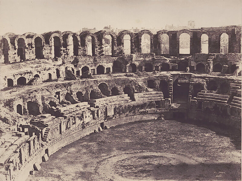 Arles, vue intérieure des arènes, côté sud, 1852<p>Courtesy Vintage Works, Ltd / © Charles Nègre</p>