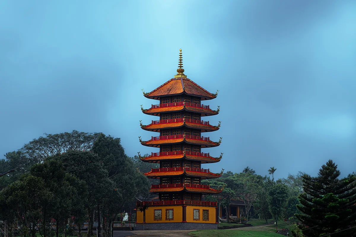 <p>&copy; Hùng Anh Nguyễn</p>