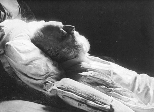 Victor Hugo dead in his bed, May 23, 1885 <p>©  Nadar</p>
