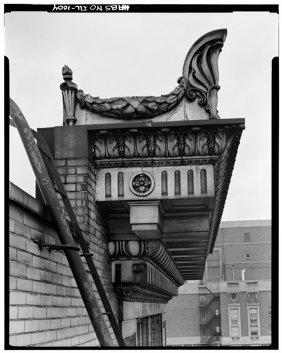 Historic American Buildings Survey Richard Nickel, Photographer November-December 1960 EXTERIOR- CORNICE DETAIL - Republic Building, 209 South State S<p>© Richard Nickel</p>