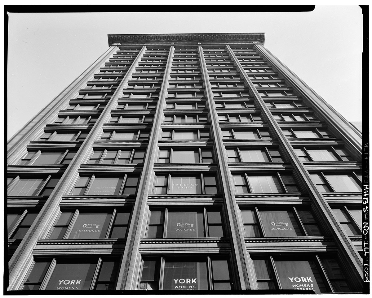 Historic American Buildings Survey Richard Nickel, Photographer November-December 1960 EXTERIOR- BAY DETAIL, STATE STREET SIDE - Republic Building, 20<p>© Richard Nickel</p>