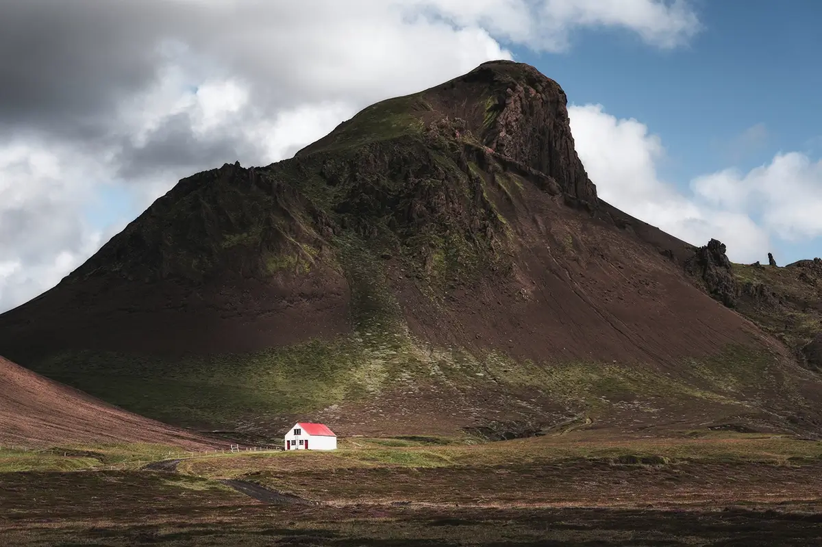 <p>&copy; Artem  Postelnikov</p>