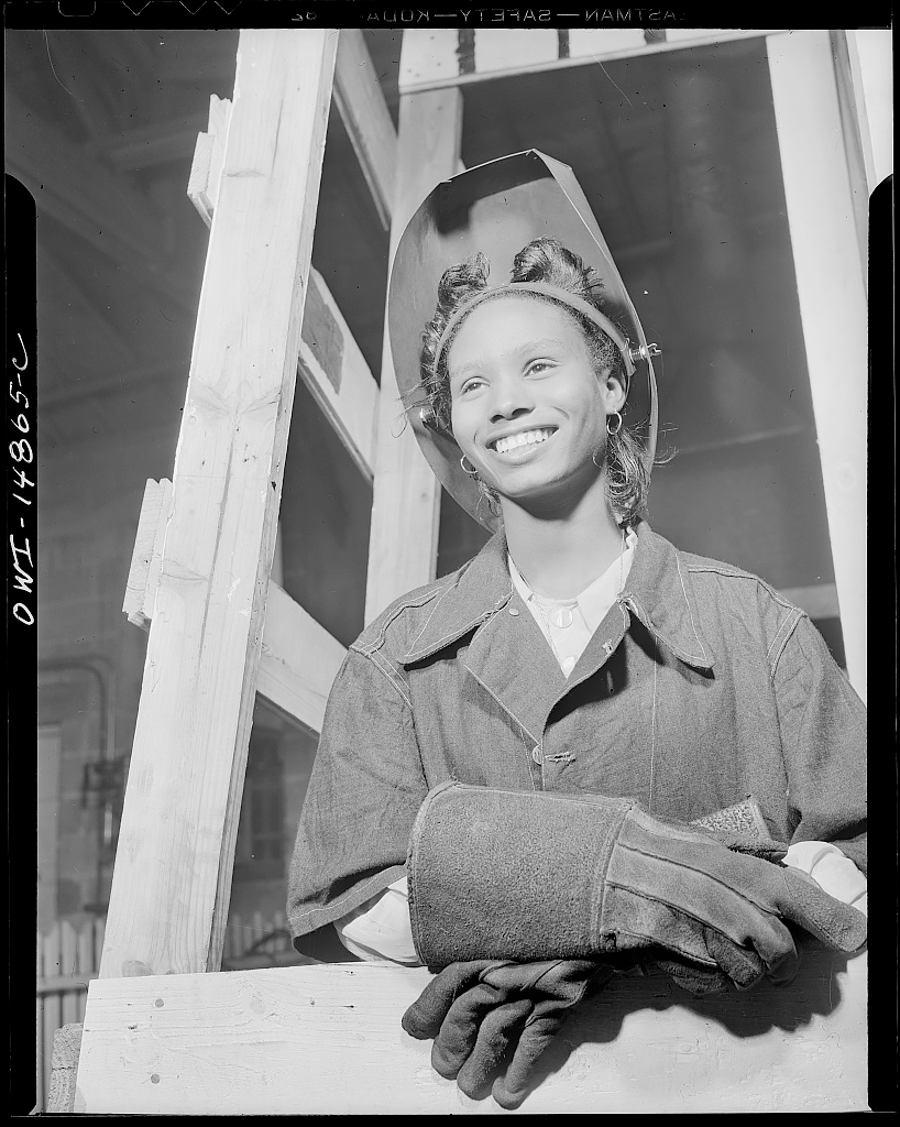 Daytona Beach, Florida. Bethune-Cookman College. Girl welder in the NYA (National Youth Administration) school 1943<p>© Gordon Parks</p>