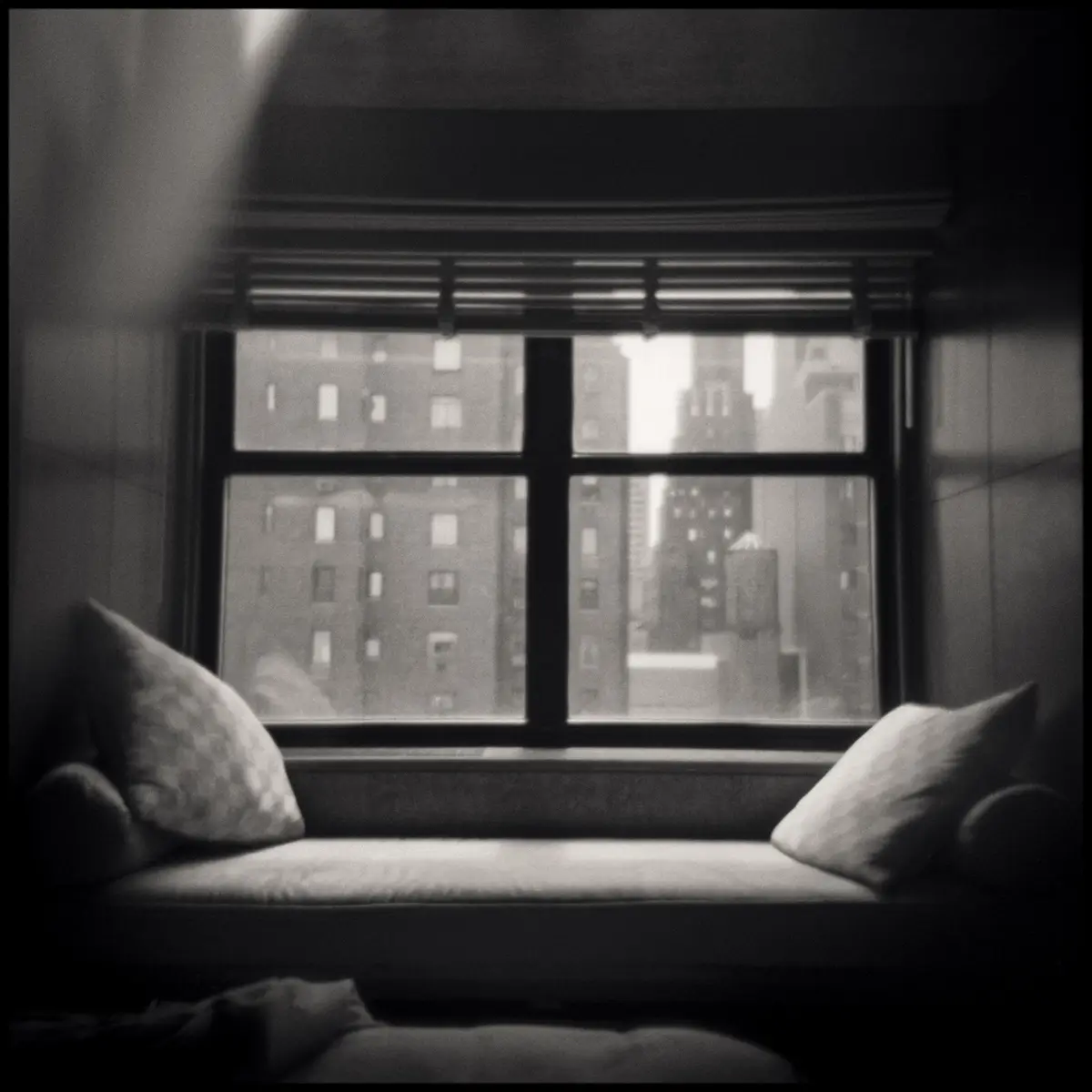 First Light, from the series Gotham<p>&copy; Sean Perry</p>