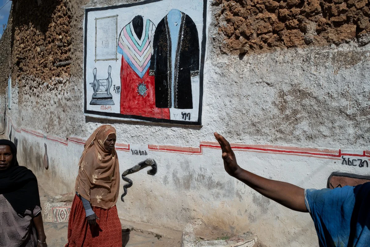 <p>&copy; Sebastian Piatek</p>