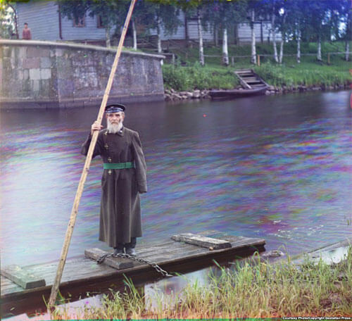 Pinkus Karlinsky Supervisor of Chernigov Floodgate, 1909<p>© Sergey Prokudin-Gorsky</p>