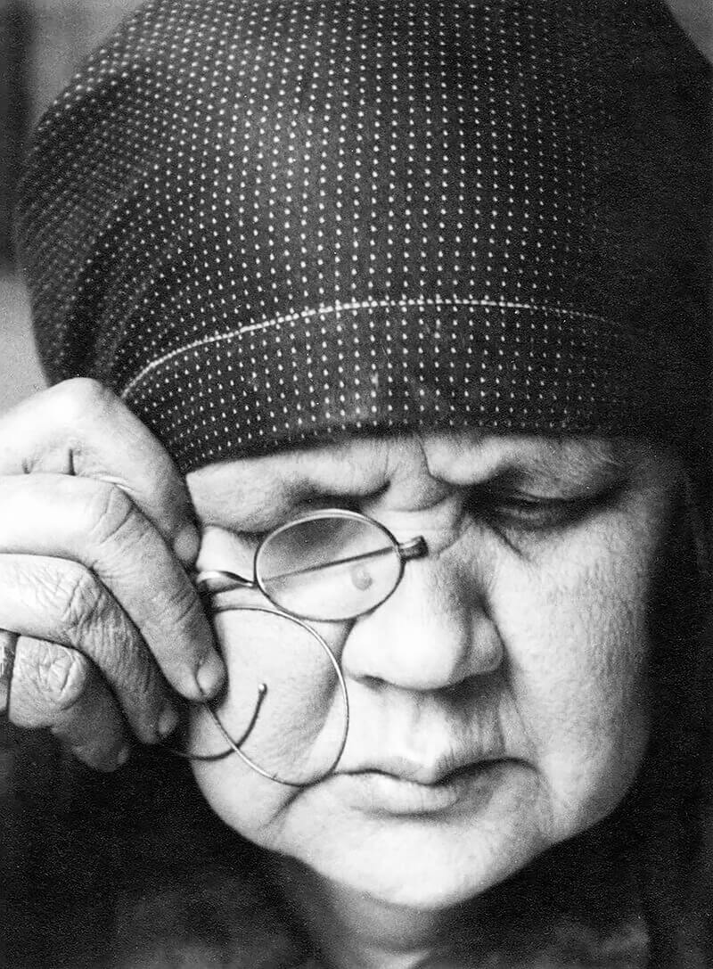 Portrait of the Artist’s Mother, 1924 - Aleksander Rodchenko