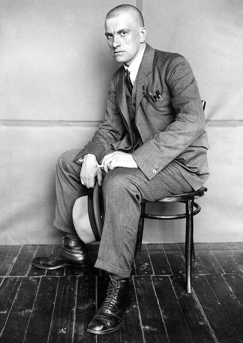 The Poet Vladimir Mayakovsky 1924<p>© Aleksander Rodchenko</p>