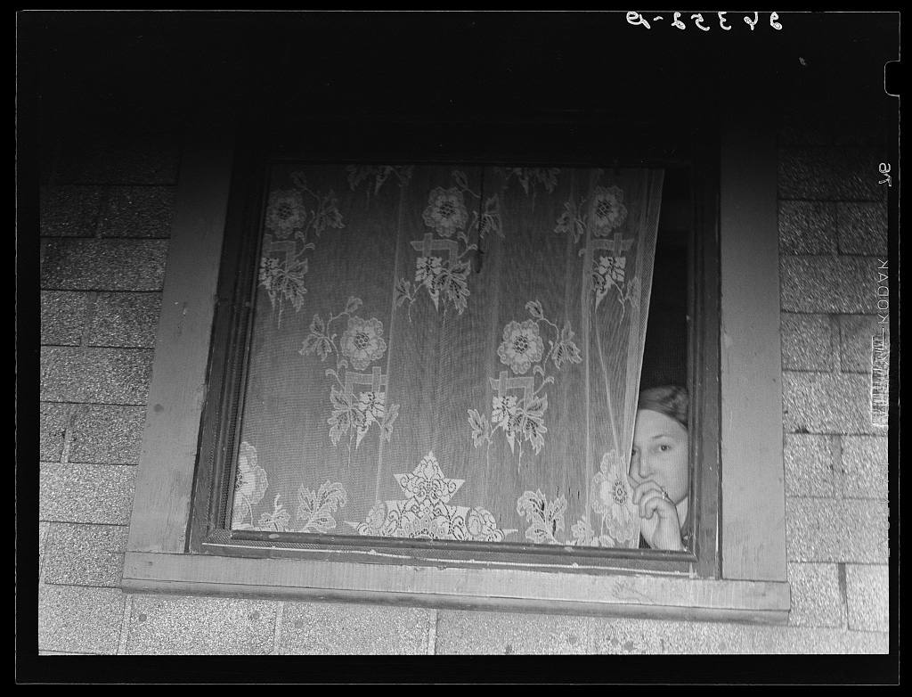 Prostitute at window in Peoria, Illinois, 1938 - Library of Congress<p>© Arthur Rothstein</p>