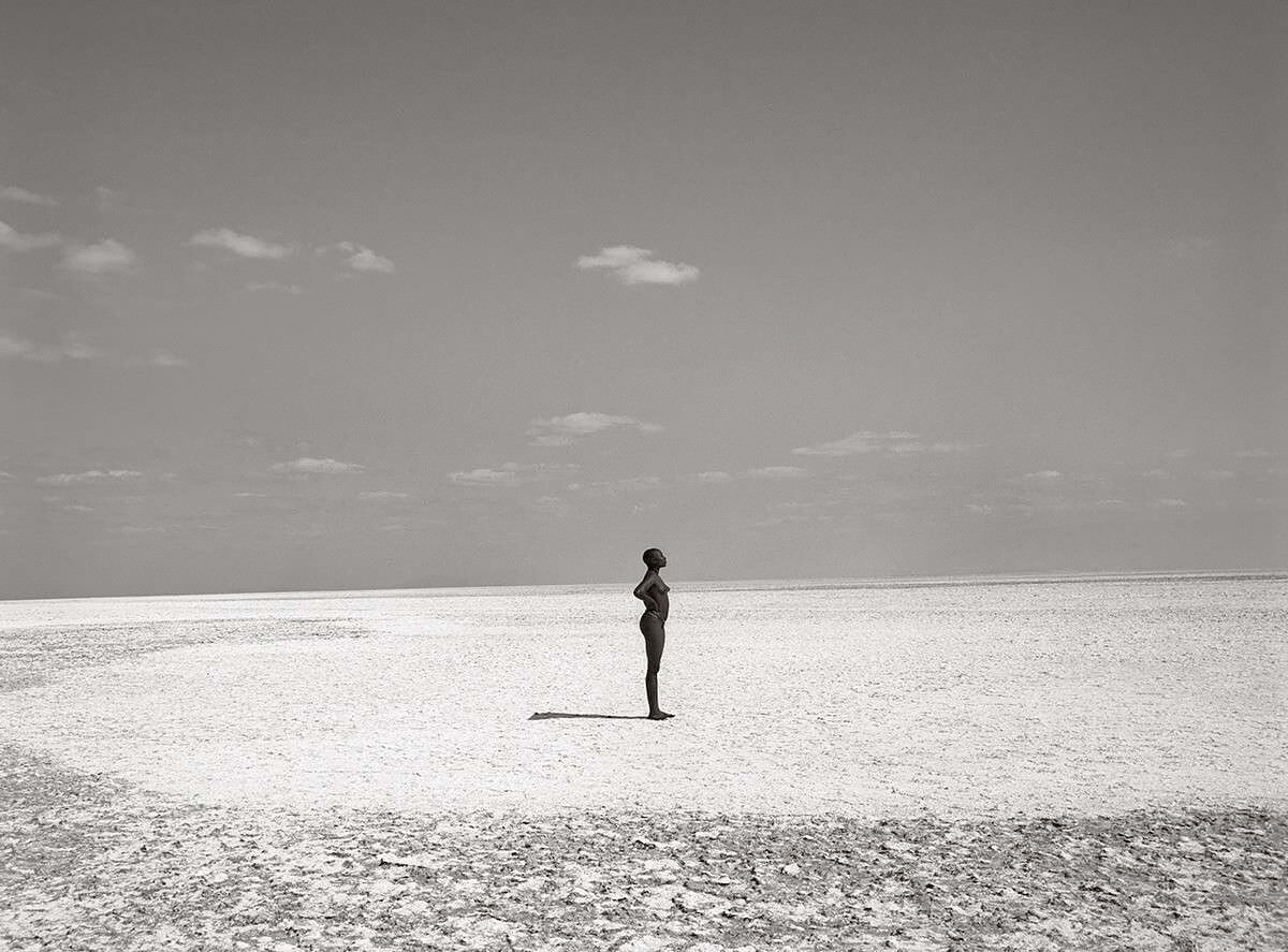 1993 africa Malaika Manyara Salt Lake profile<p>Courtesy Trunk Archive / © Herb Ritts</p>