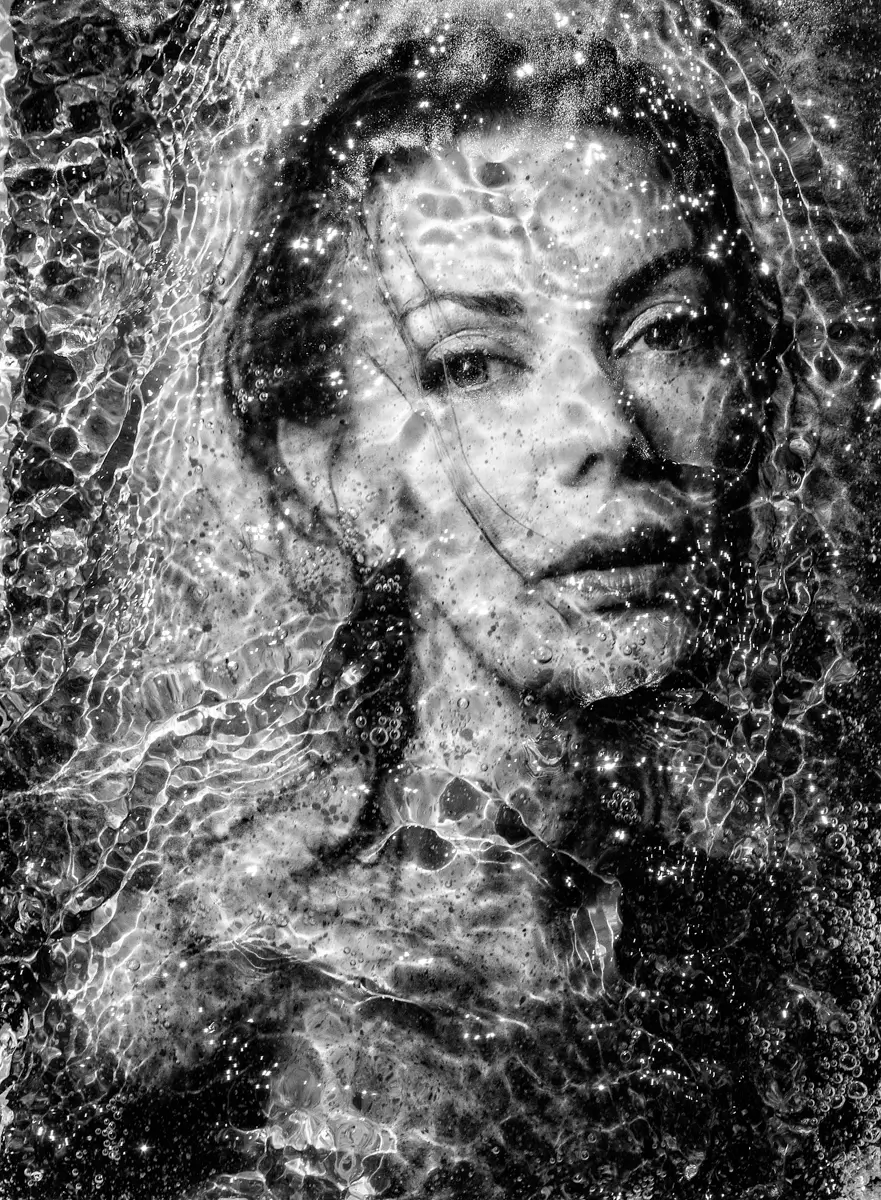 <p>© Russ Rowland</p>