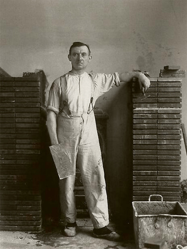 Master Mason, Cologne, c. 1932<p>© August Sander</p>