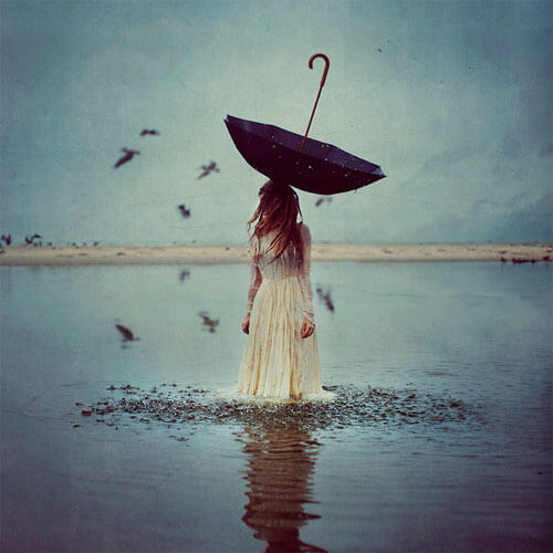 <p>© Brooke Shaden</p>