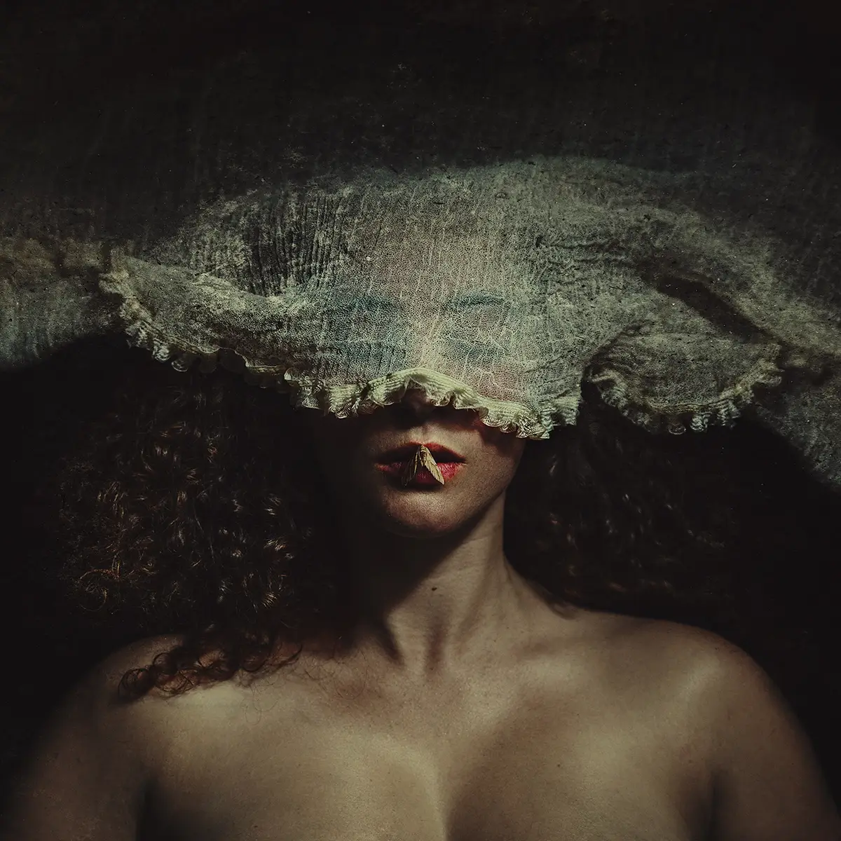 <p>&copy; Brooke Shaden</p>