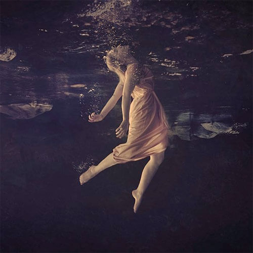 <p>© Brooke Shaden</p>