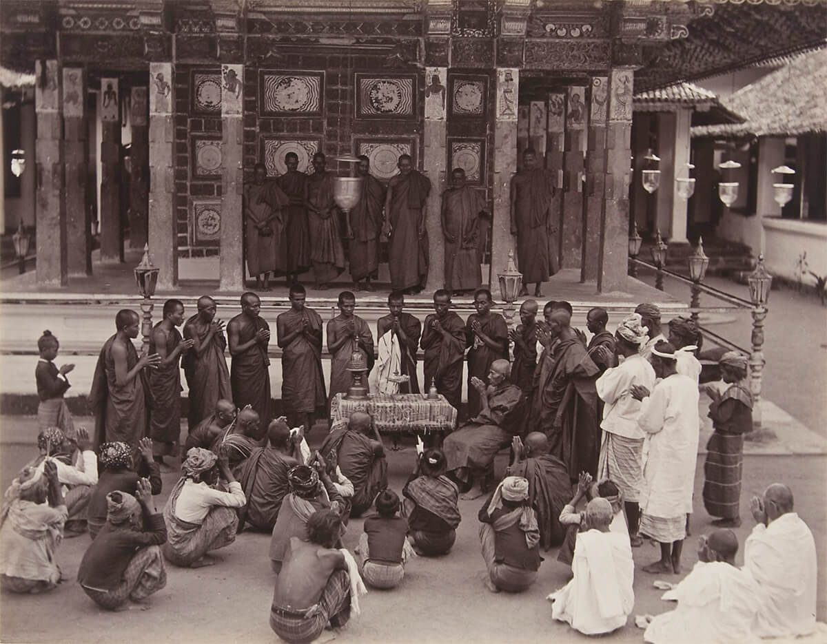 Buddhist Priests Worshipping Tooth, c. 1870 - Museum purchase with funds provided by MoPA Collectors Group<p>© Charles Scowen</p>