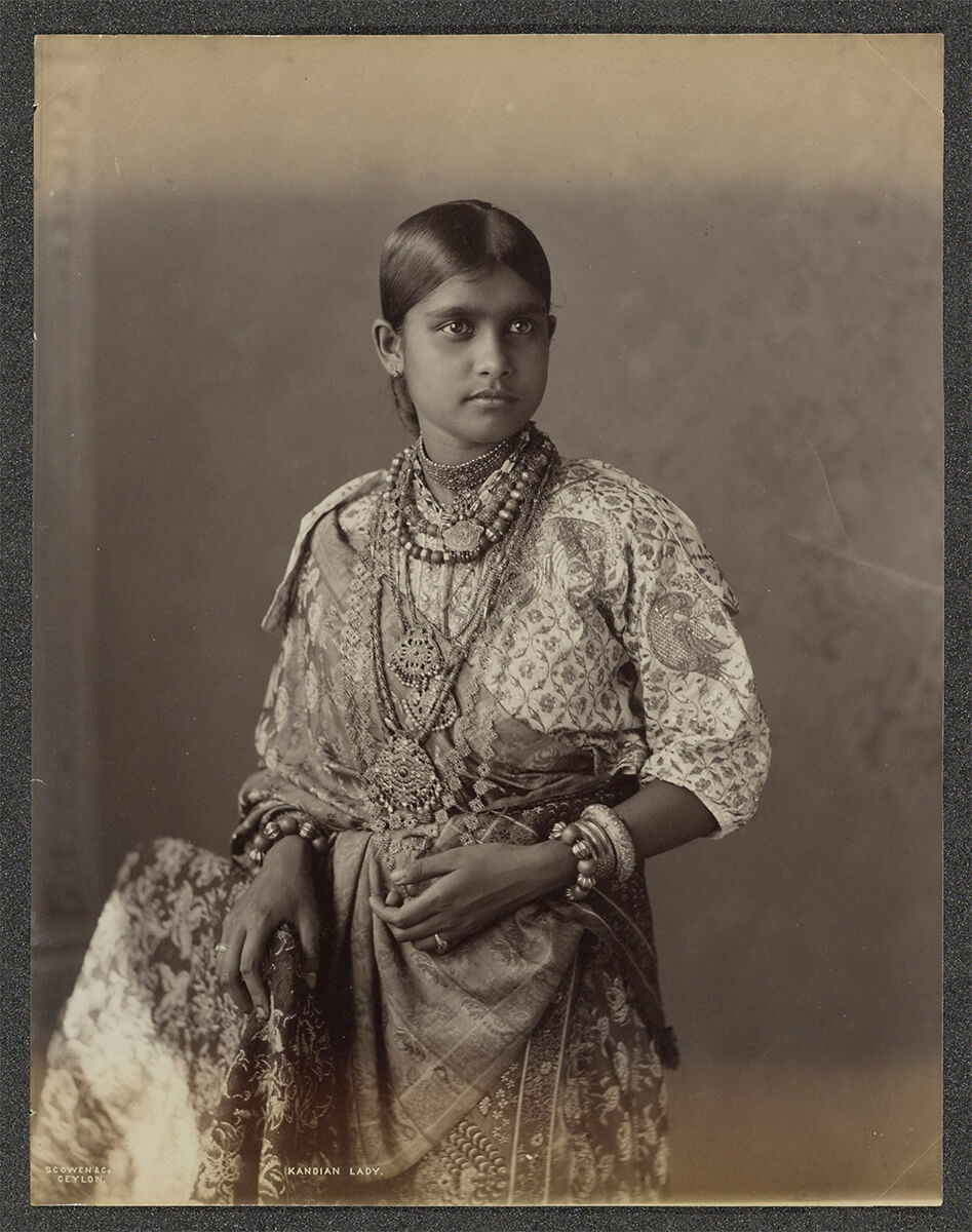 Portrait of a young woman from Kandy in Ceylon, Kandian Lady, ca. 1875 - ca. 1880<p>© Charles Scowen</p>