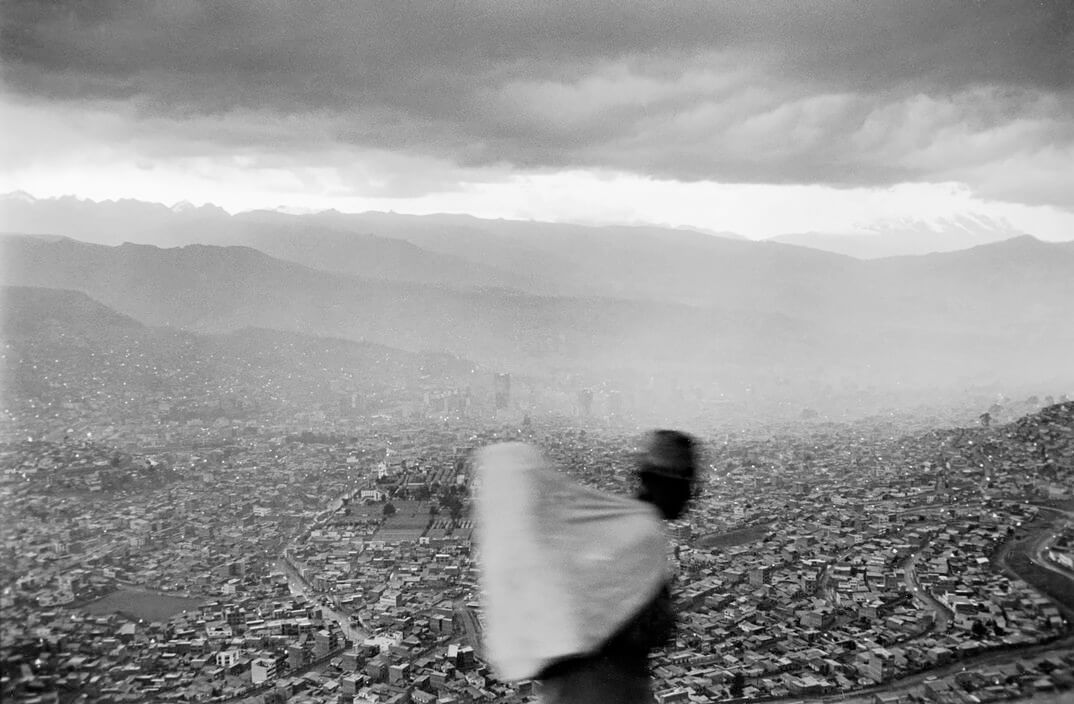 BOLIVIA. A view of the capital city, La Paz. 1984.<p>Courtesy Magnum Photos / © Chris Steele-Perkins</p>