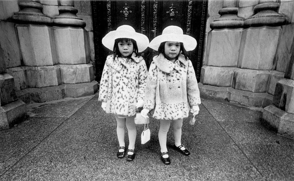 Parallels: A Look at Twins<p>© Harvey Stein</p>