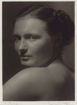 ortrait of Sudek’s Lover, Milena Vildova 1942<p>© Josef Sudek</p>
