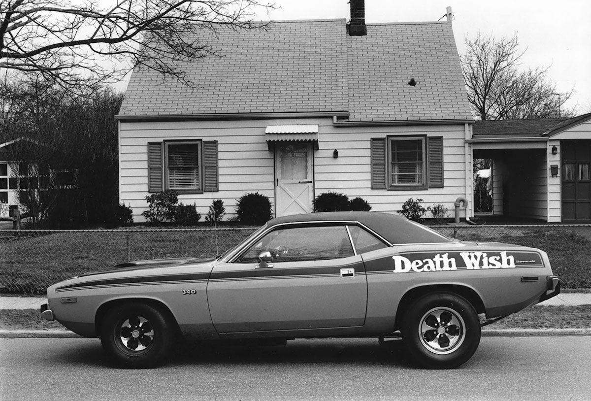 Hometown - Death Wish, Levittown 1976<p>© Joseph Szabo</p>