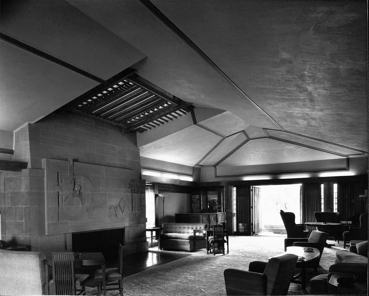 Interior view of the Hollyhock House, Los Angeles, 1921, The Getty Research Institute<p>© Julius Shulman</p>