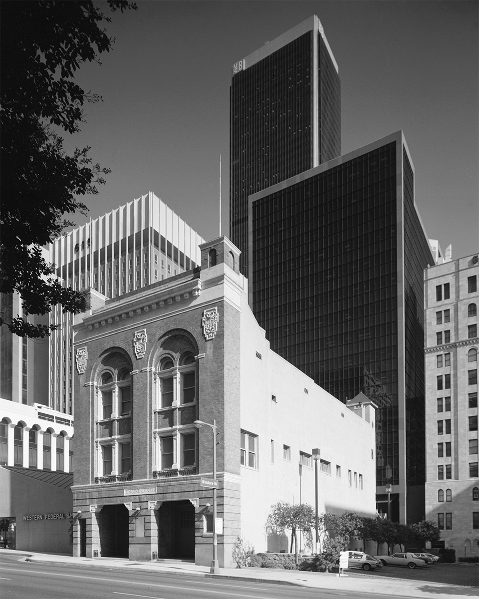  Engine Company No. 28 (Fire Station No. 28) — on South Figueroa Street in Downtown Los Angeles (with new office towers), California, October 1980, Li<p>© Julius Shulman</p>