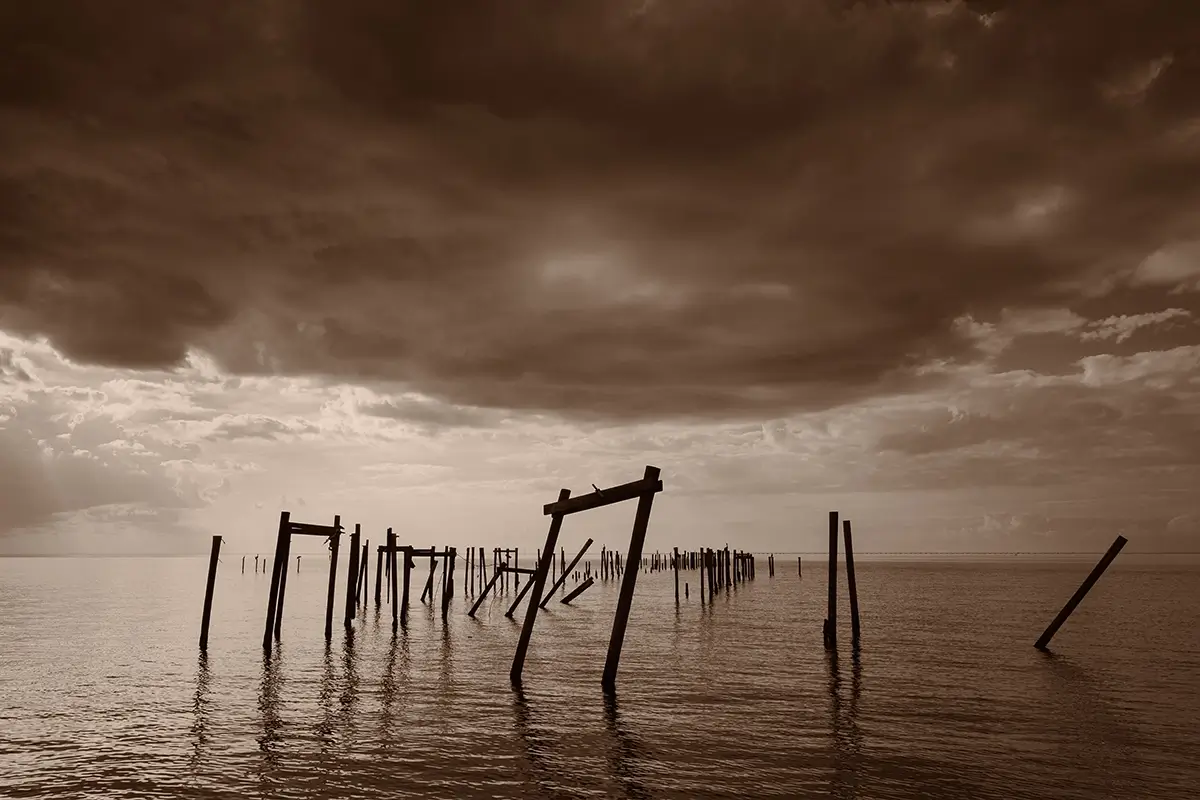 Pontchartrain 2, Highway 90, Beyond the Rigolets<p>© Les Schmidt</p>