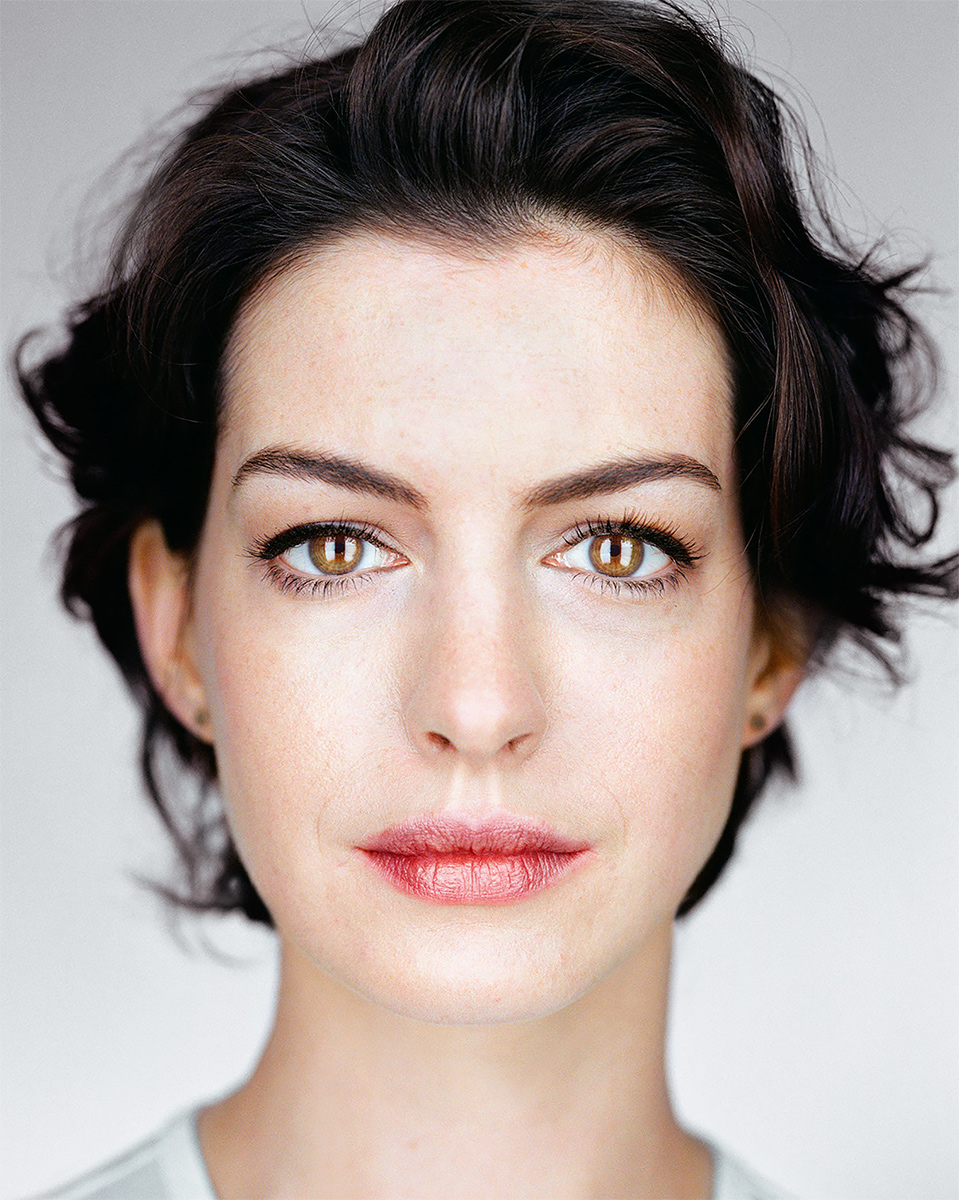 Close Up - Anne Hathaway 2014<p>© Martin Schoeller</p>