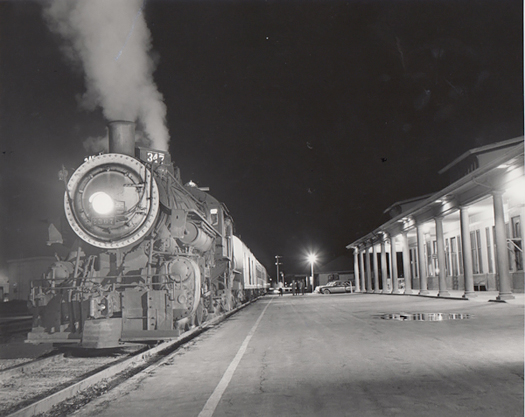 Imperial Passenger en Route, Calexico - Milano at El Centro, 1953<p>© Richard Steinheimer</p>