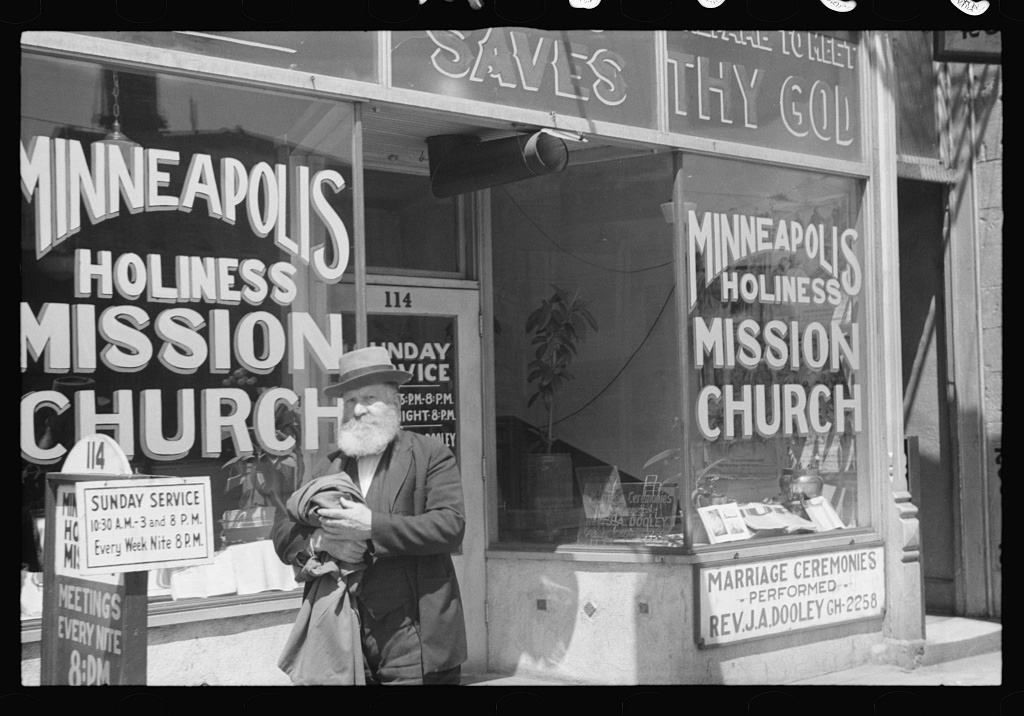 Gospel mission, Minneapolis, Minnesota, c. 1937 @ Library of Congress<p>© Roy Stryker</p>