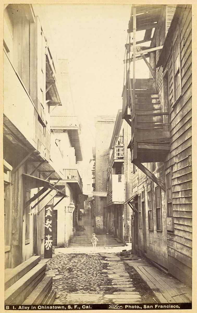 Alley in Chinatown in San Francisco, California - Scottish National Portrait Gallery<p>© Isaiah West Taber</p>