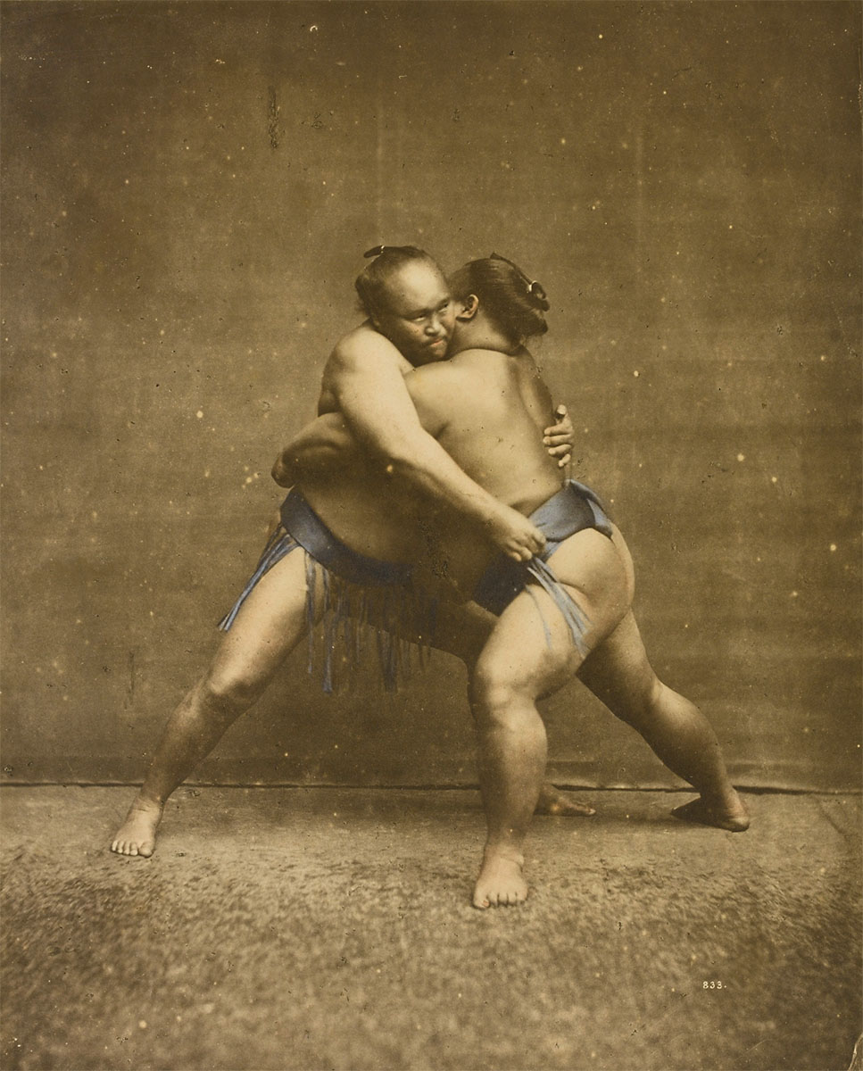 Sumo wrestlers, between 1868 and 1880<p>© Baron Raimund von Stillfried</p>