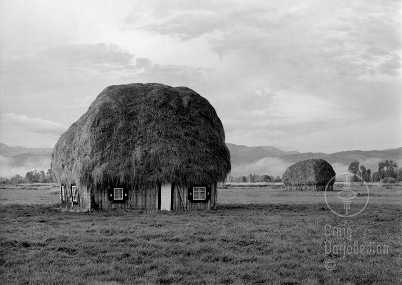 Hayloaves Wyoming<p>© Craig Varjabedian</p>