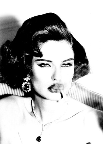 <p>Courtesy Trunk Archives / © Ellen von Unwerth</p>