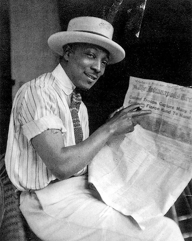 Self portrait of James Van Der Zee, taken in 1918<p>© James Van Der Zee</p>