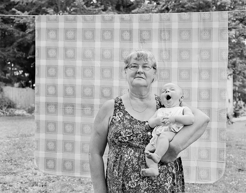 Beverly Lemmon holding great granddaughter, Elizabeth Dunn, Norton OH, 2001<p>© Joe Vitone</p>