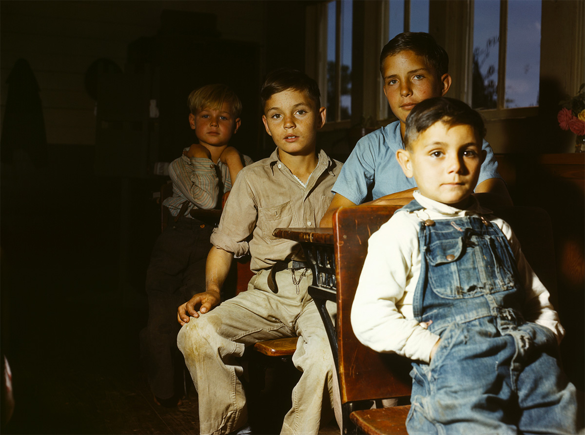 Rural school children, San Augustine County, Texas, April 1943 - Library of Congress<p>© John Vachon</p>