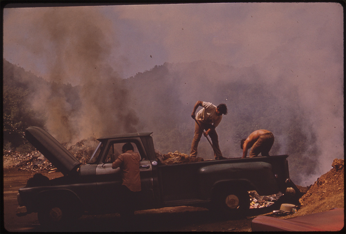 Open Garbage Dump on Highway 112, North of San Sebastian 02-1973 - Library of Congress<p>© John Vachon</p>