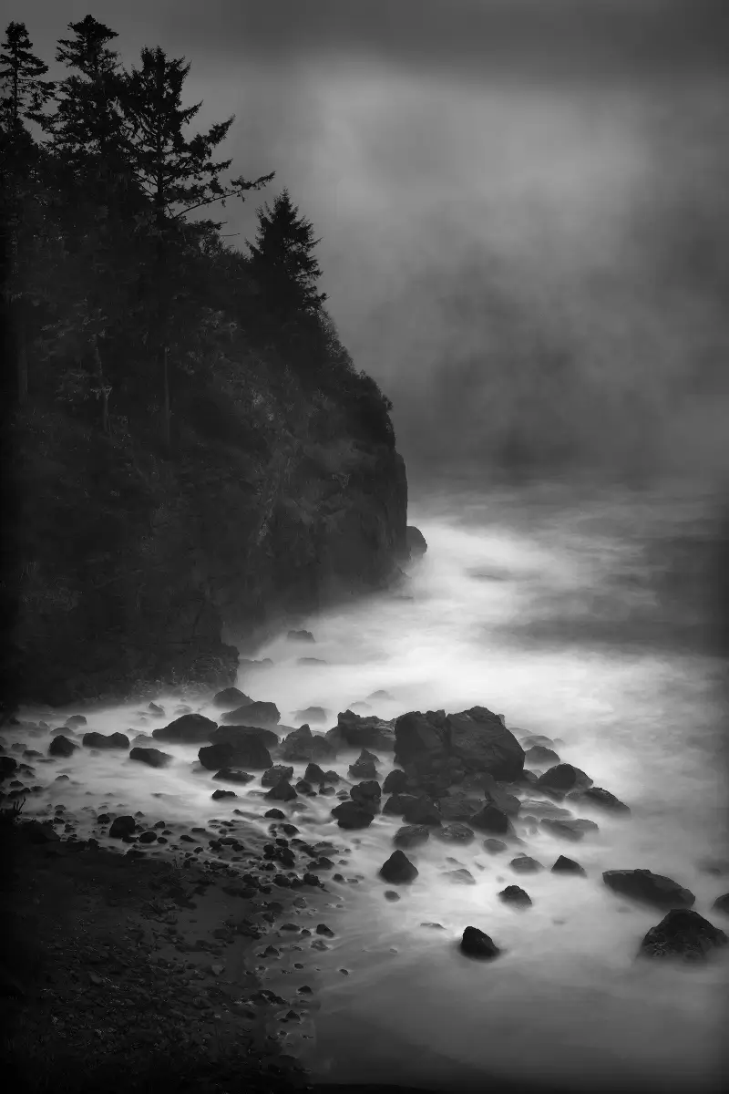 Night Flows<p>&copy; Gary Wagner</p>