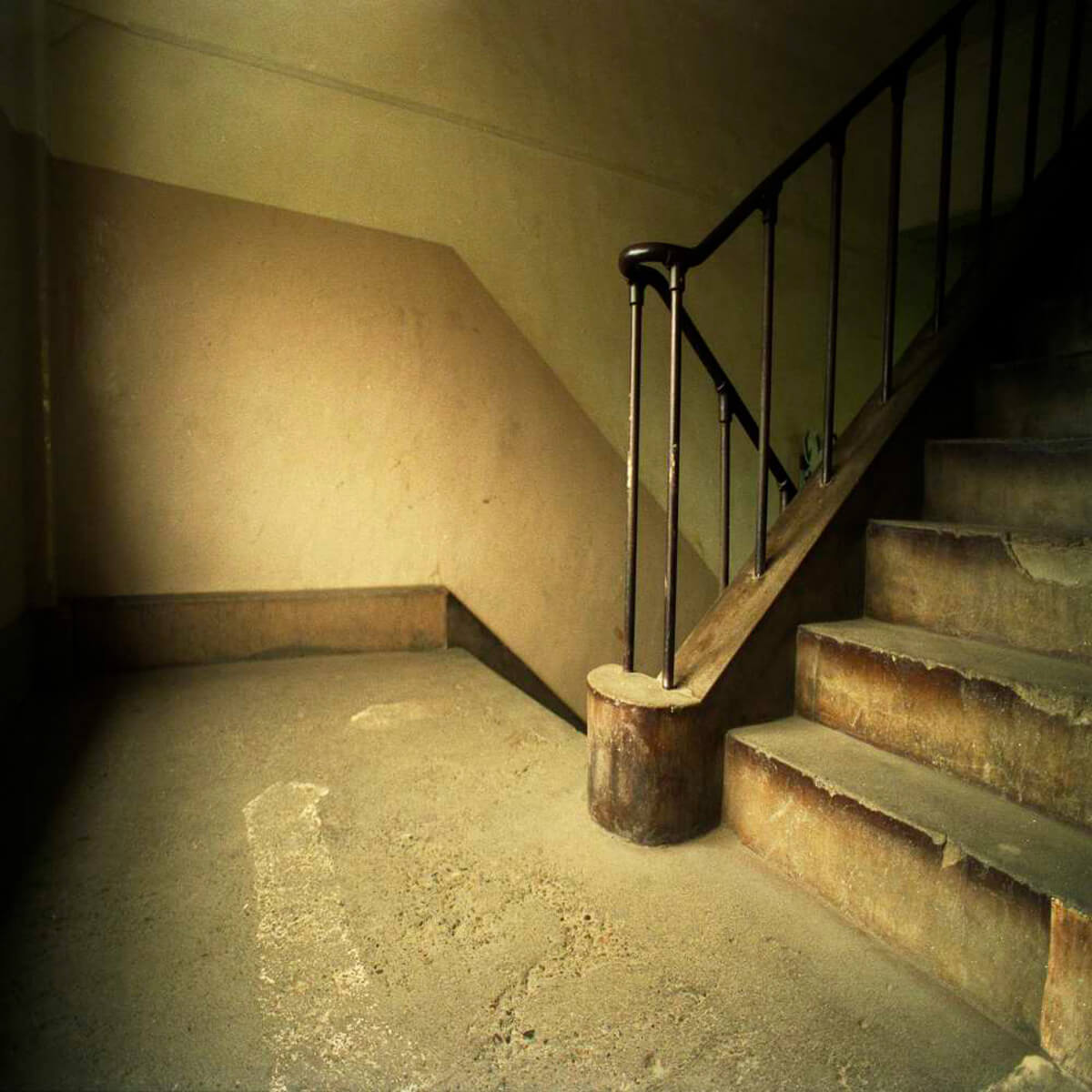 Primary Days Series Stairs <p>© Junichi Wajda</p>