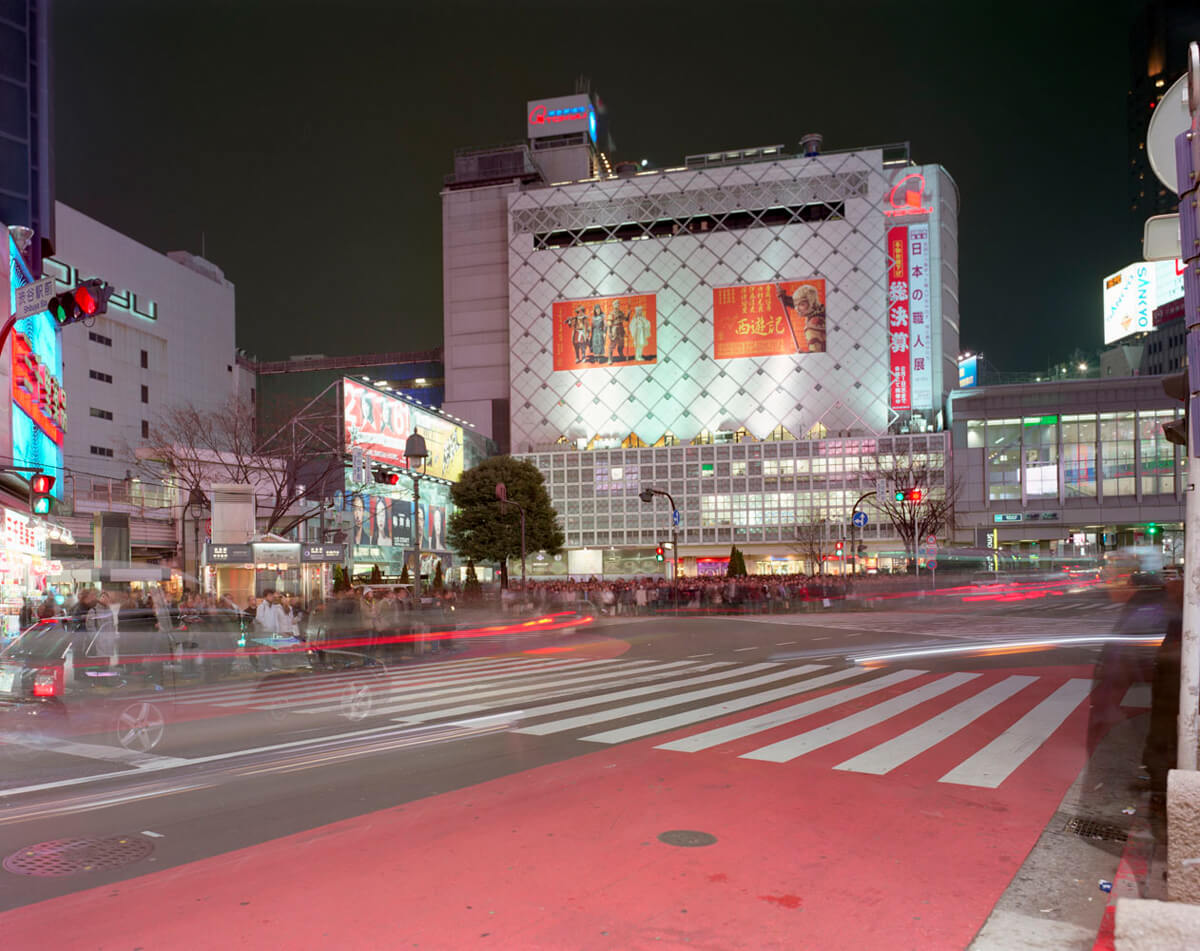 Visions of Trees-Photosynthesis Series Shibuya Intersection<p>© Junichi Wajda</p>
