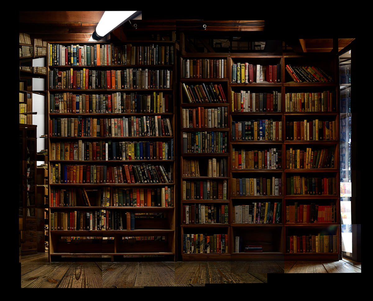 Book Shelf Series Rampo Edogawa`s Book Shelf<p>© Junichi Wajda</p>