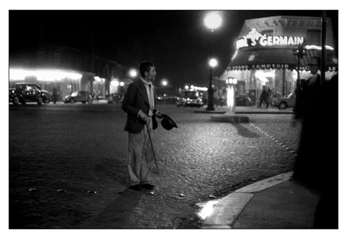 Le clochard gentlemen, Paris 1956<p>© Sabine Weiss</p>