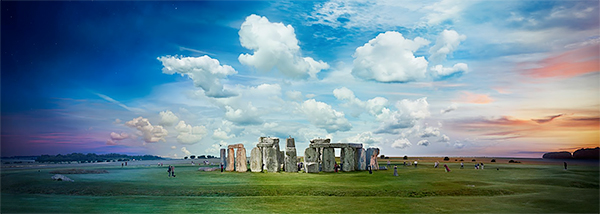 Day to Night, Stonehenge, United Kingdom 2016<p>© Stephen Wilkes</p>