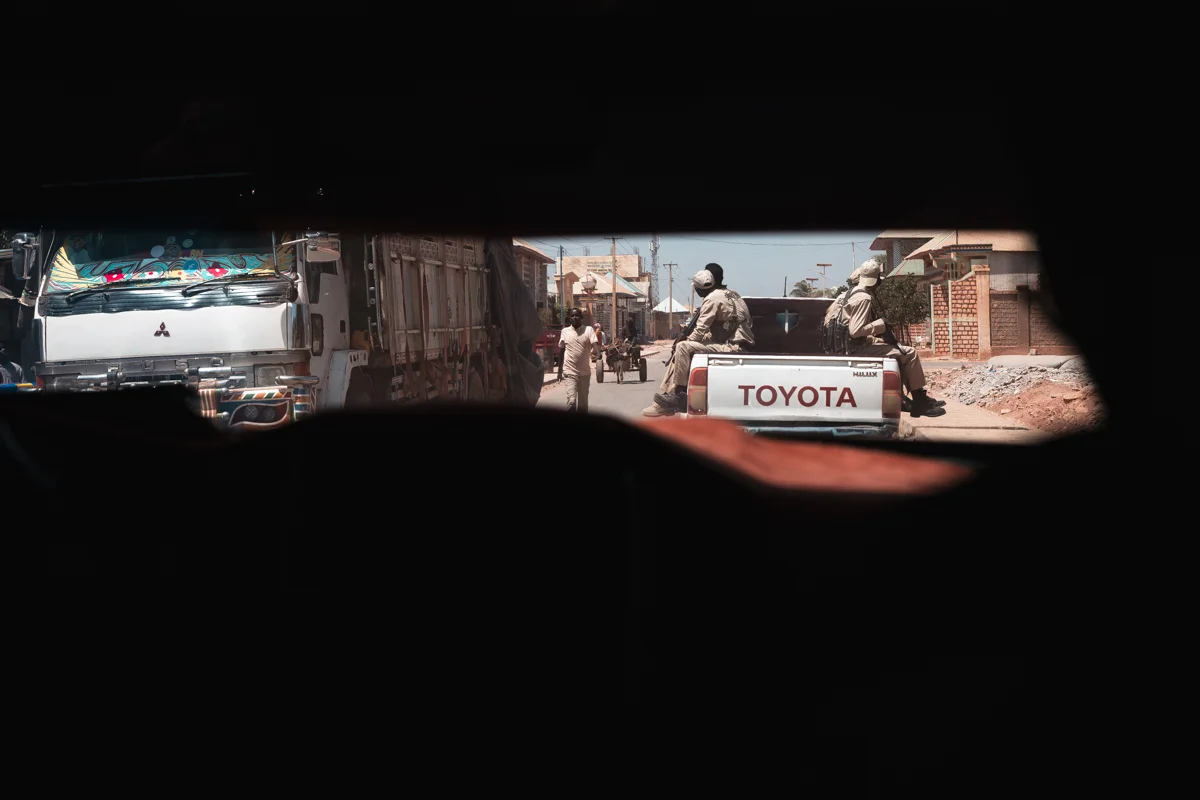 Through the Car Window. Baidoa, Somalia, 2025.<p>&copy; Antti Yrjönen</p>